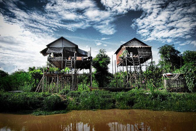 Tonle Sap Lake & Kampong Khleang Village Day Tour - From Siem Reap to the Lake Edge: Markets, Causeways, and Air-Conditioning
