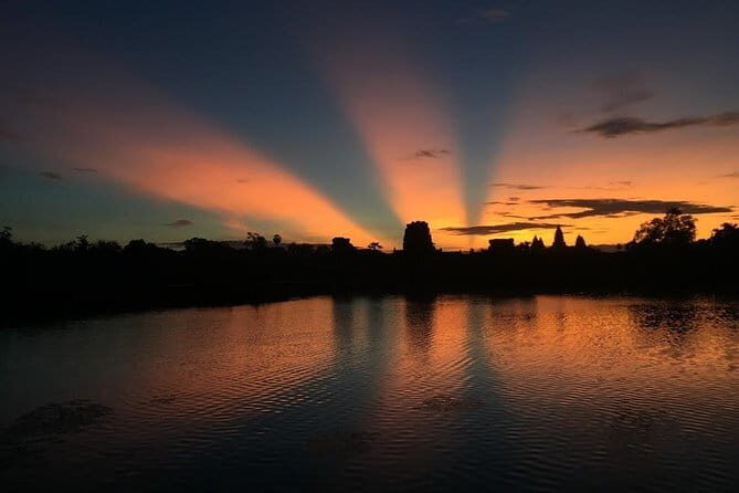 Two Day Angkor Temples Tours - Entering Angkor with a guide who explains what you’re seeing