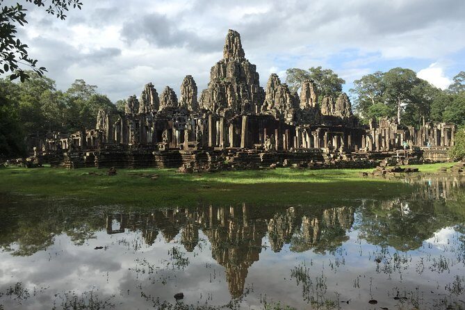 Unveil The Magic Of Angkor Wat Sunset In A Day Personalized Tours - Angkor Wat: the temple everyone comes for